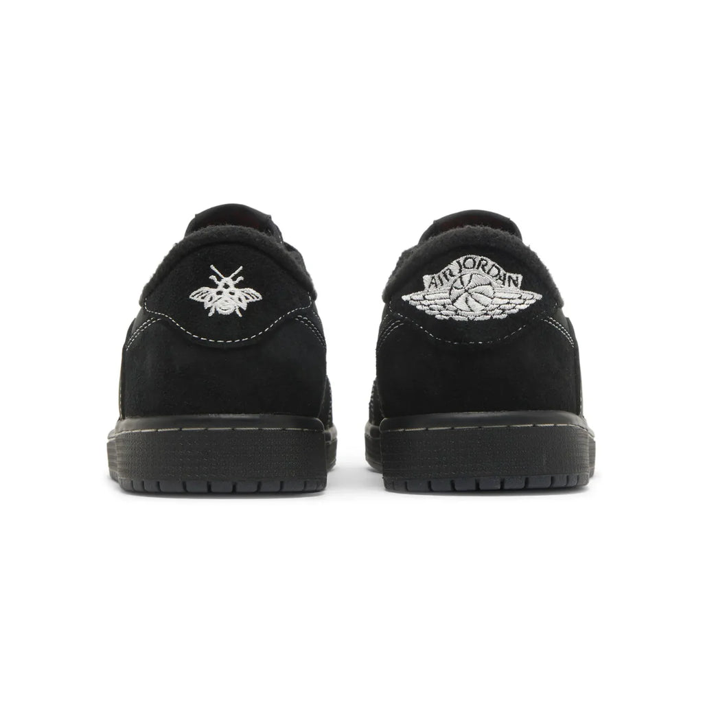 Jordan 1 Retro Low OG SP Travis Scott
Black Phantom