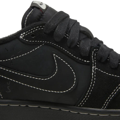 Jordan 1 Retro Low OG SP Travis Scott
Black Phantom